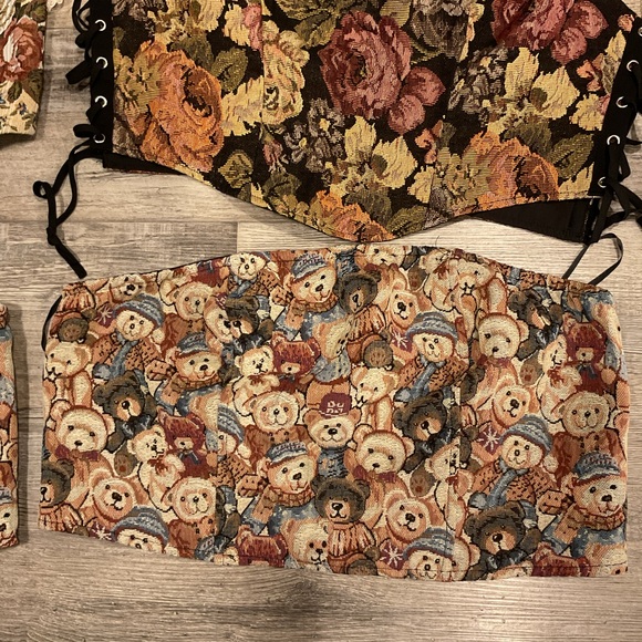 Women’s curvy corsets bundle - Picture 3 of 10